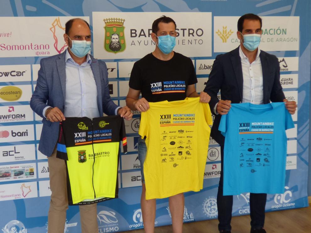 Fernando Torres, Fernando Marín y Daniel Gracia, durante la presentación.
