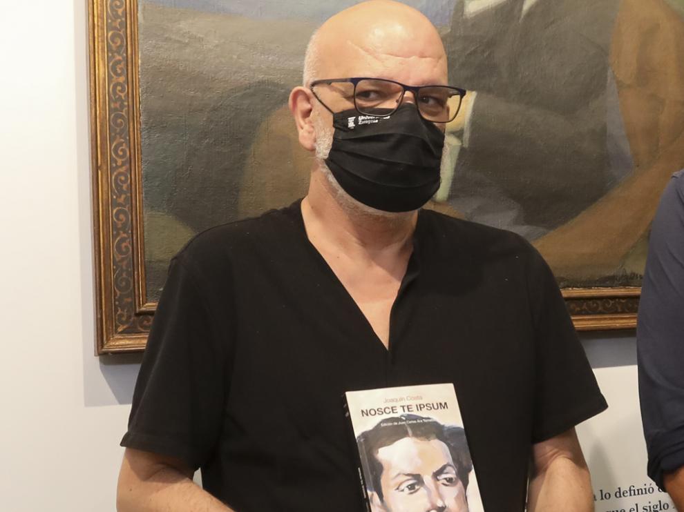 Juan Carlos Ara.