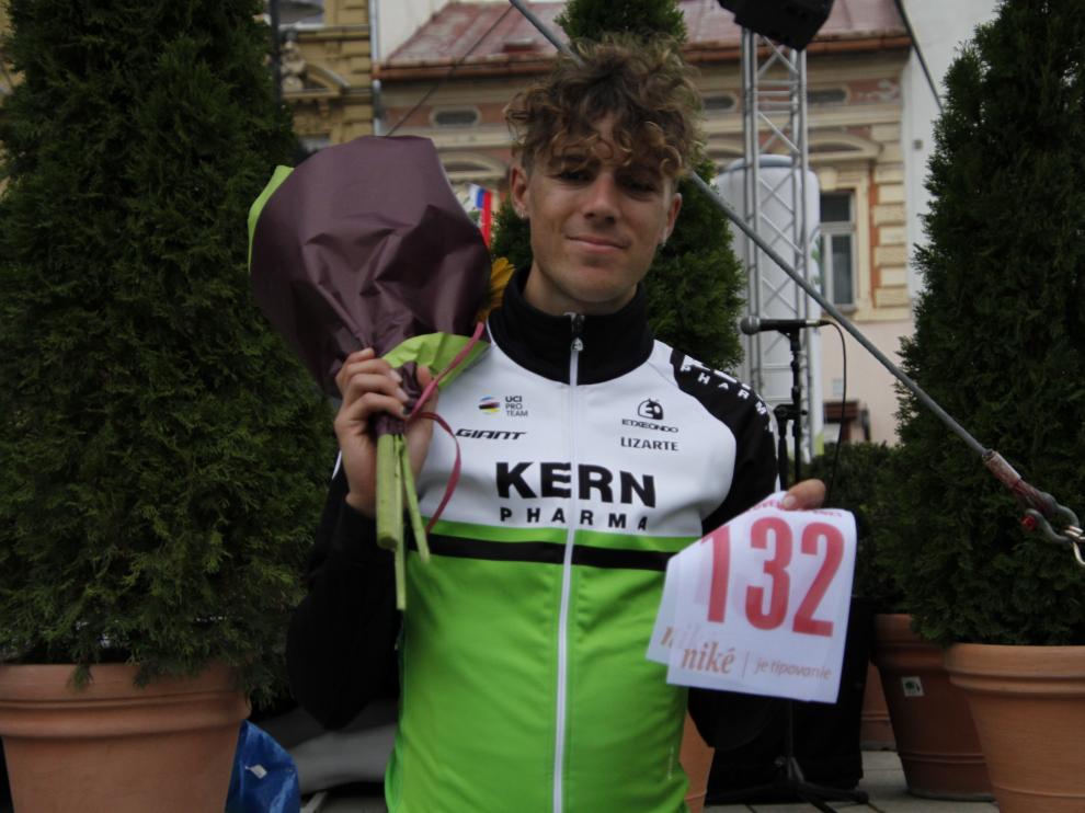Jaime Castrillo, premiado como corredor más combativo en la primera etapa del Tour de Eslovaquia.