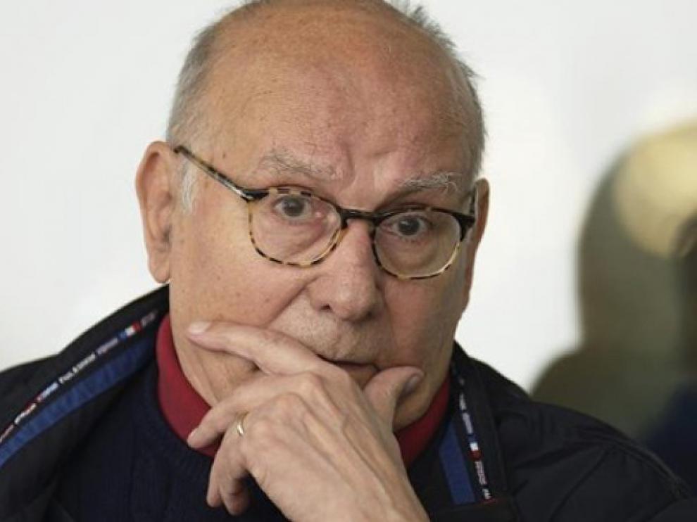 Mario Camus