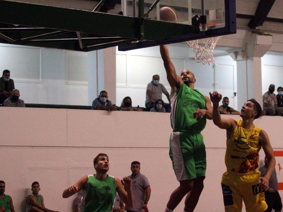 Omoerah ha debutado con el Levitec Huesca en el amistoso.