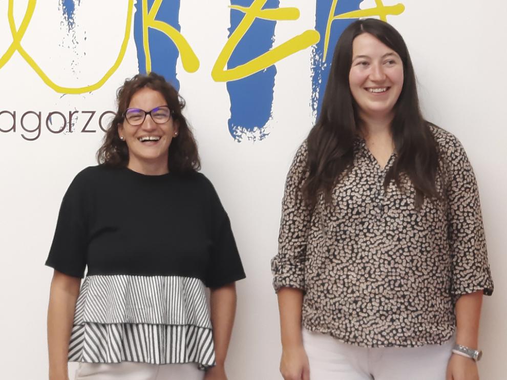 María José Gil y Esther Cereza durante la presentación del programa de Servicios Sociales de la Comarca de la Ribagorza.