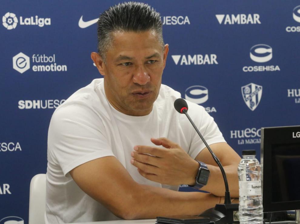 Nacho Ambriz, durante la rueda de prensa de este jueves.