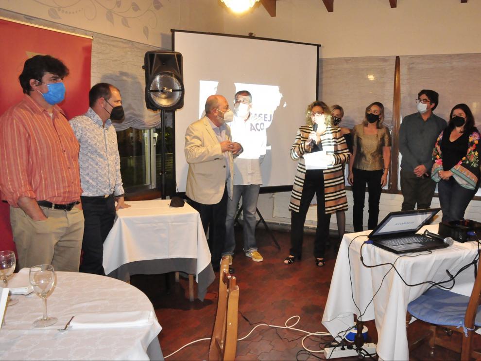 Miembros de la directiva de Acomseja durante la presentación de la campaña.