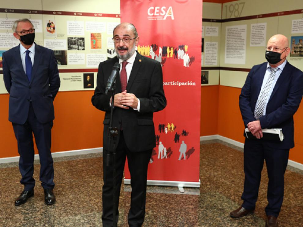 Antón Costas, Javier Lambán y José María Lasierra.