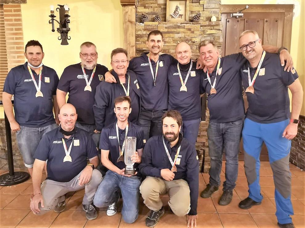 El equipo de Aragón consiguió el bronce en el Nacional celebrado en León.