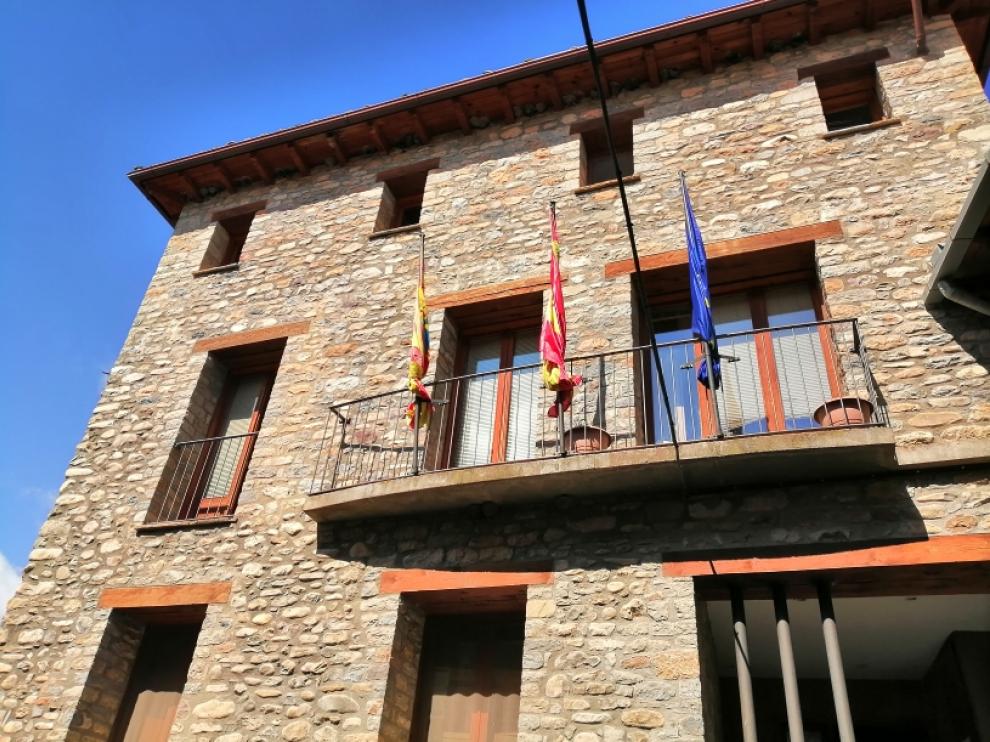 La Puebla de Roda. Casa consistorial de Isábena.