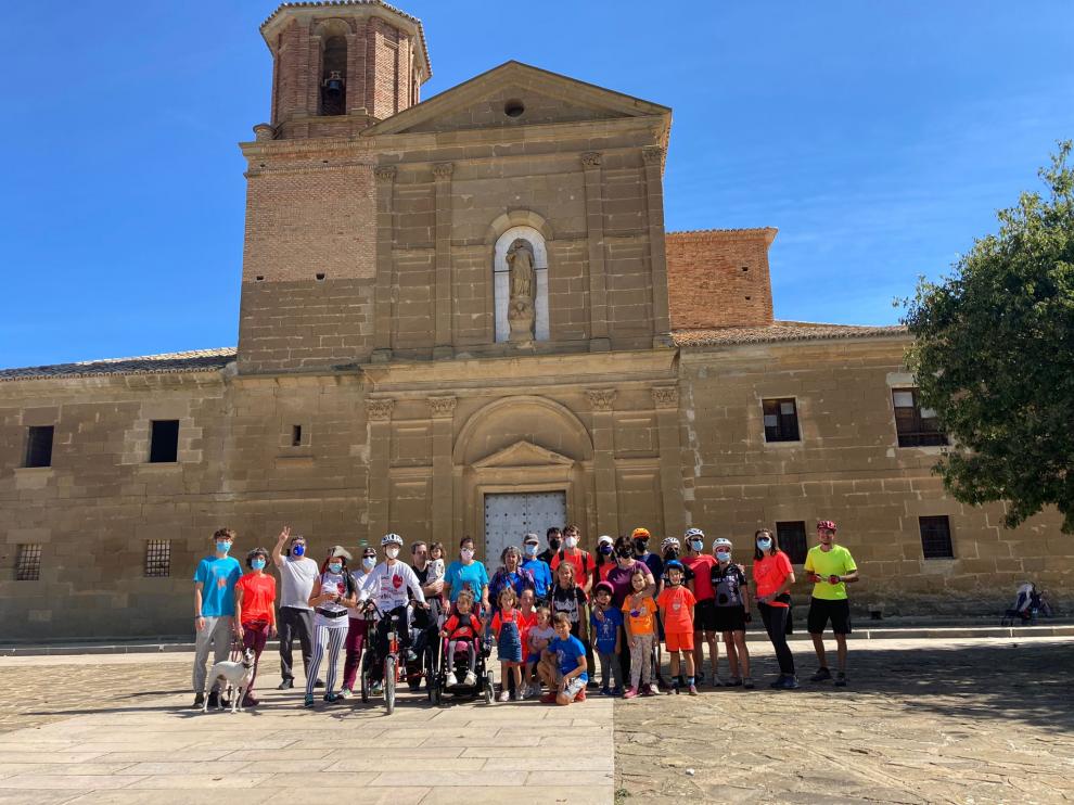Familias en Loreto Marcha Aspace Huesca 2021.