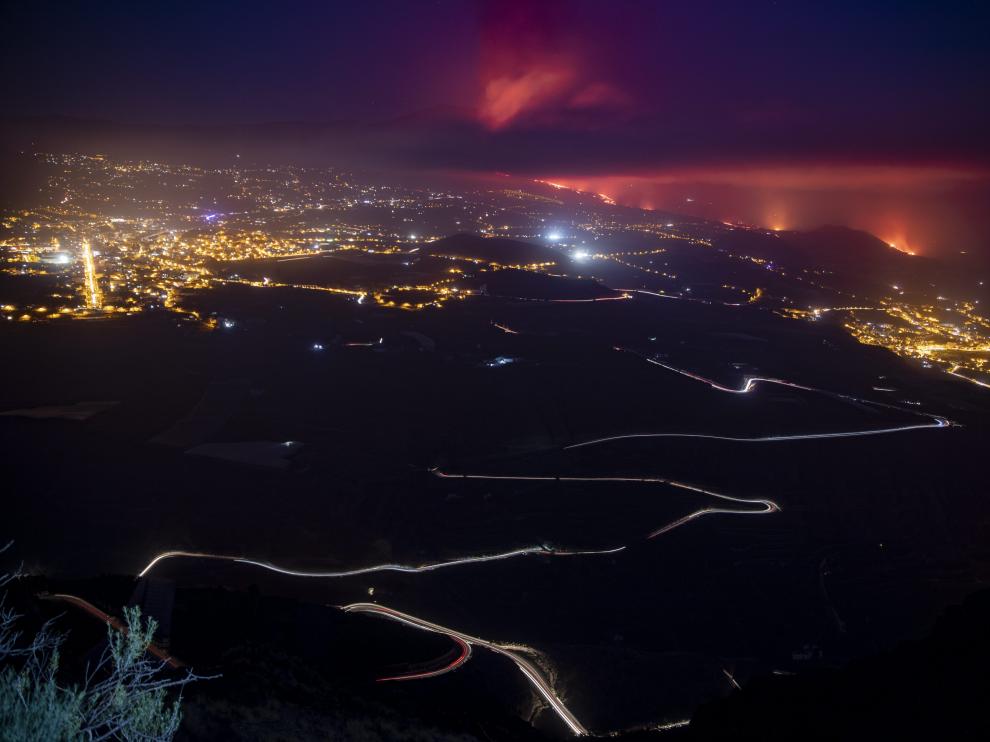 Vista de la colada del volcán a su llegada al océano Atlántico