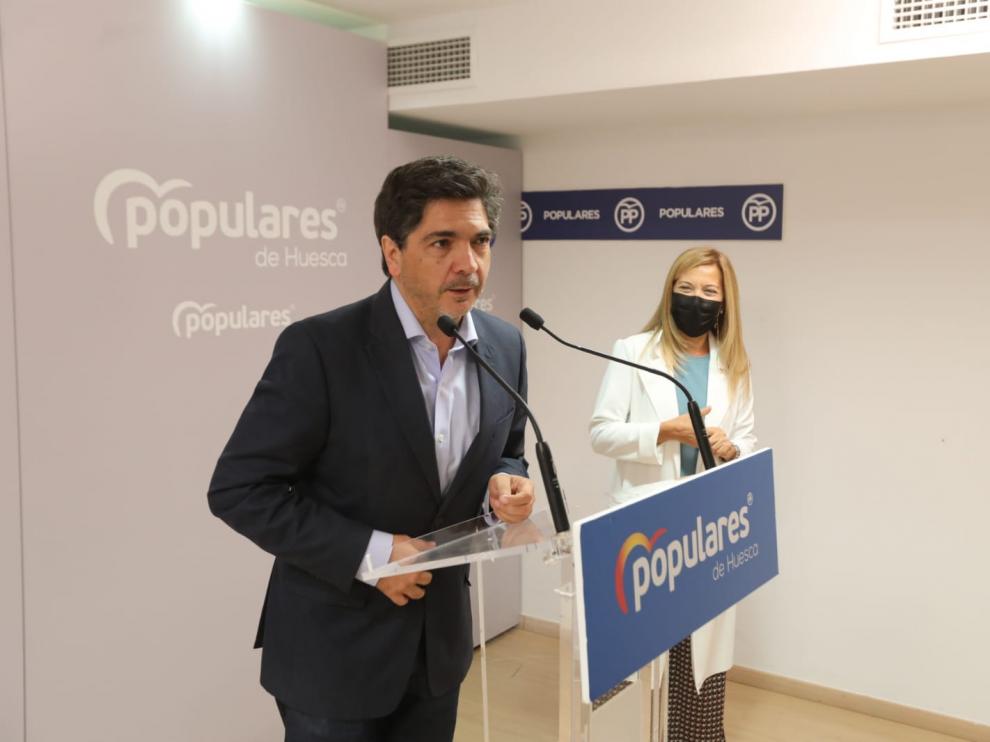 Mario Garcés y Ana Alós, en la rueda de prensa de este viernes.