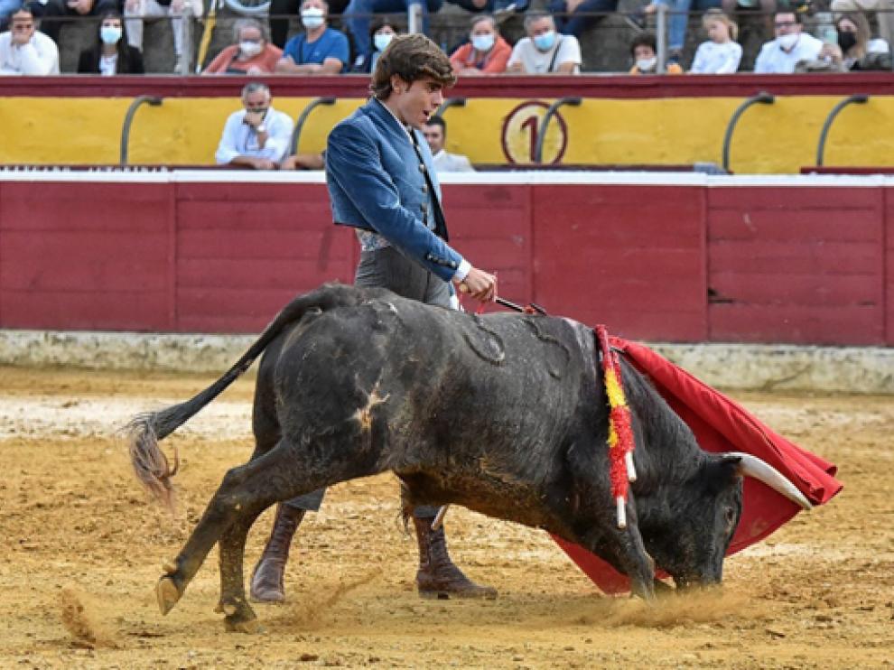 Imagen de Jorge Mallén, torero oscense de 18 años.