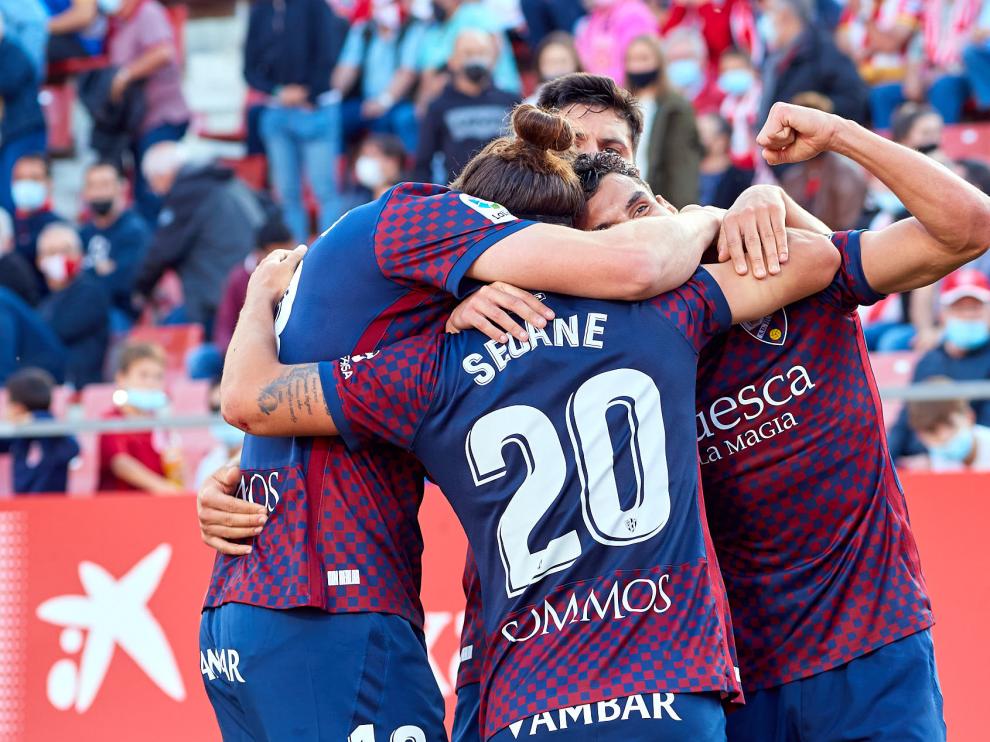 El Huesca ha ganado dos de sus tres últimos partidos a domicilio, el último en Montilivi.
