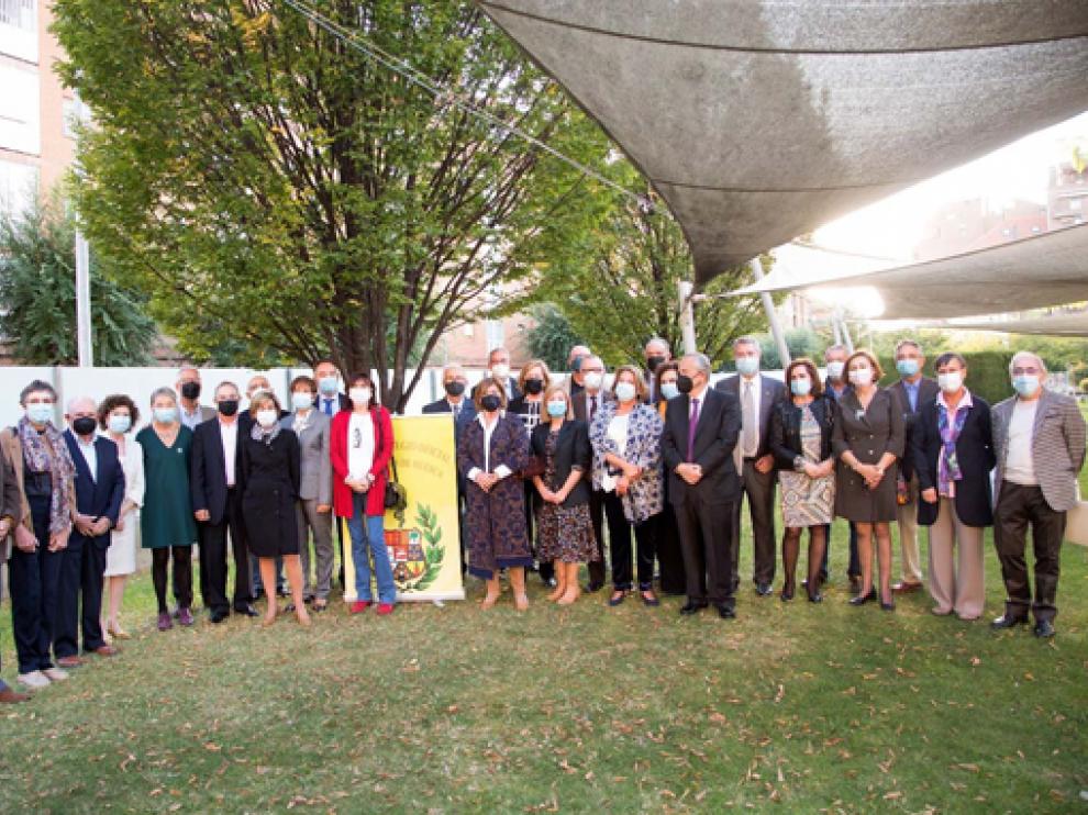 Imagen de los médicos jubilados homenajeados por el Colegio Oficial de Médicos.