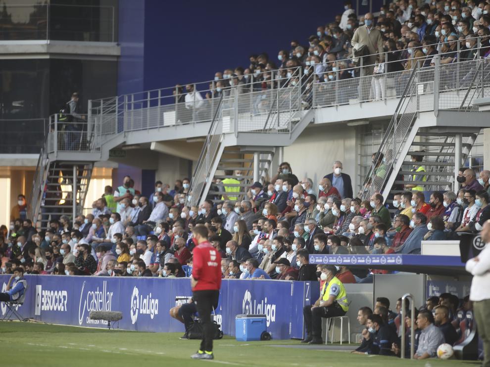 Imagen de la afición oscense en el Huesca-Málaga.