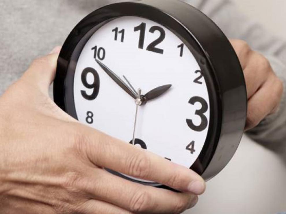 Este domingo habrá que retrasar la hora