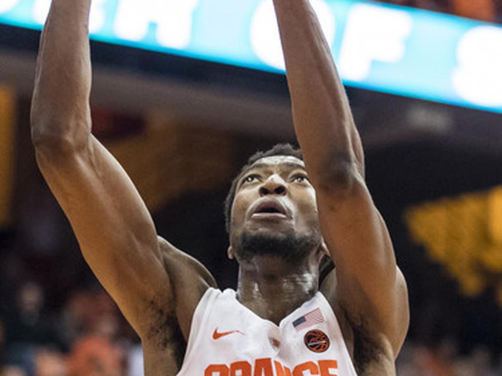 Paschal Chukwu, en su etapa en la universidad estadounidense de Siracusa.
