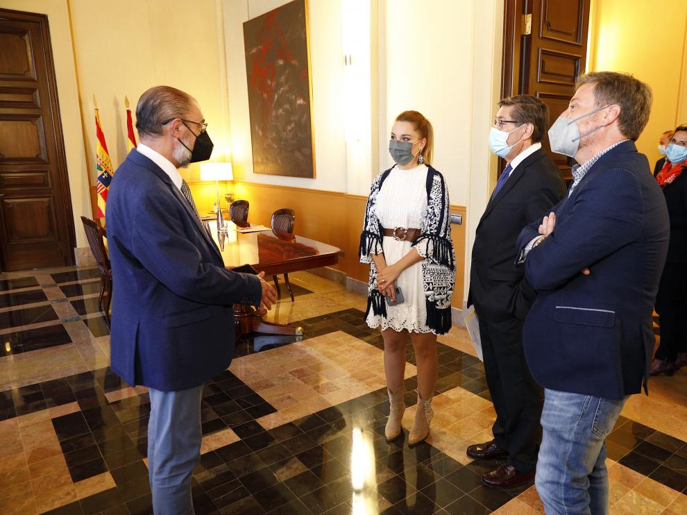 El Presidente y los consejeros del gobierno cuatripartito se reúnen para analizar los presupuestos y el rumbo de la legislatura.