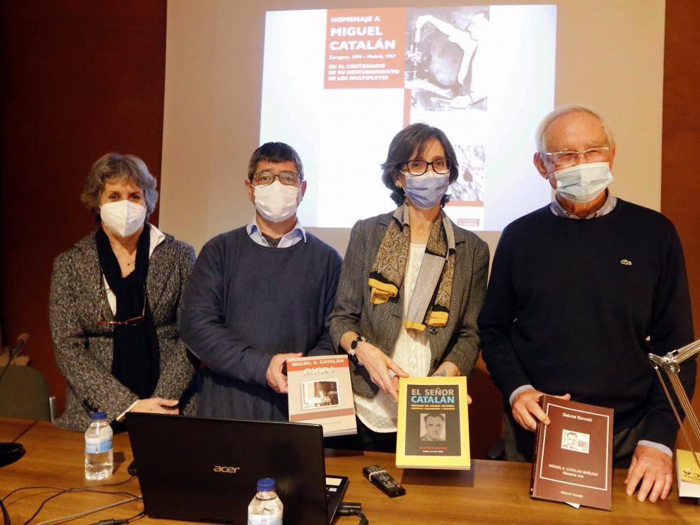 Pilar Catalán, Carlos González, Belén Villacampa y Gabriel Barceló durante la sesión.