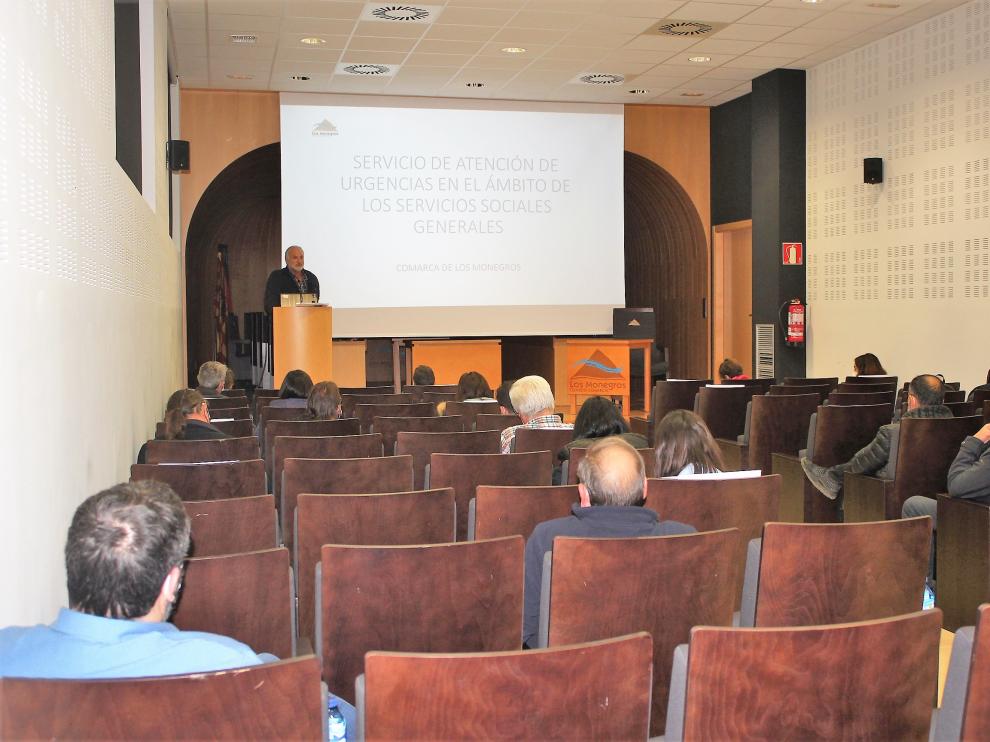 Presentación del nuevo servicio a los alcaldes y alcaldesas de la comarca.
