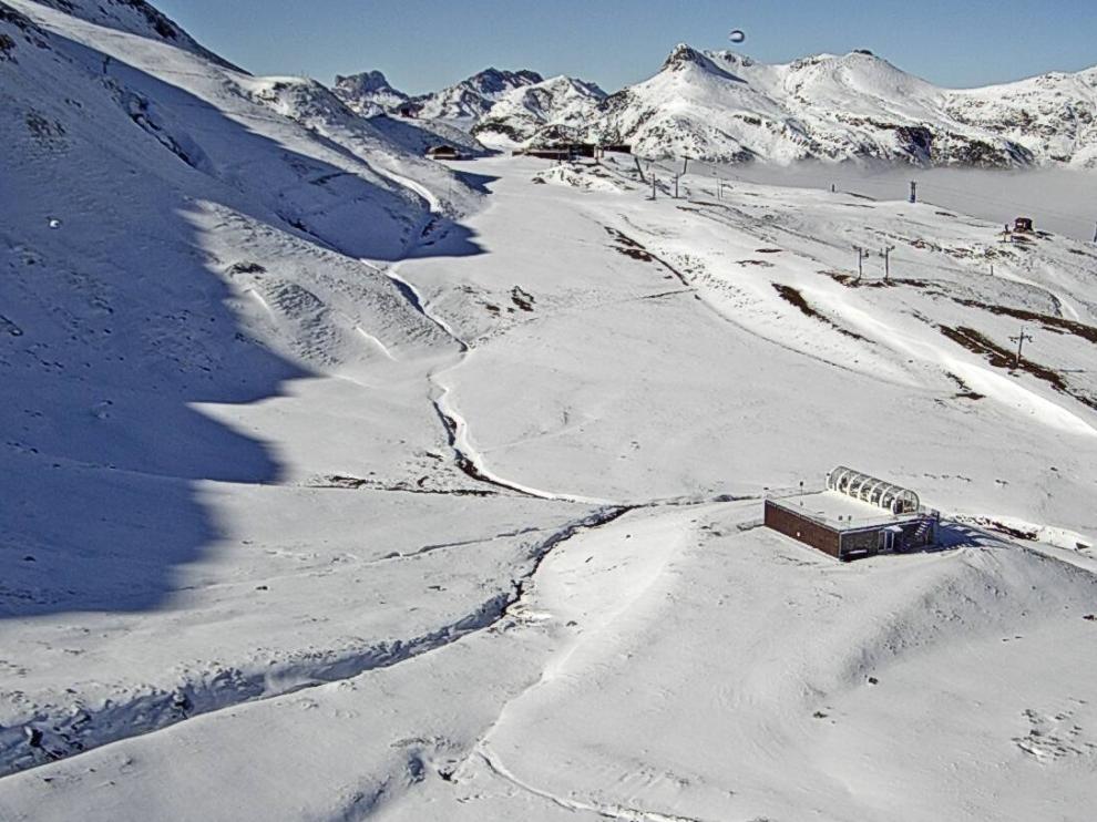 Imagen de la zona de Pradoblanco en Astún captada este martes