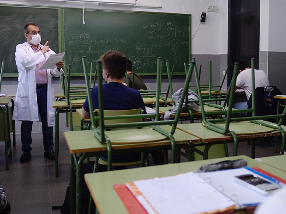 estudiantes altoaragoneses no universitarios se podrán beneficiar de estas becas