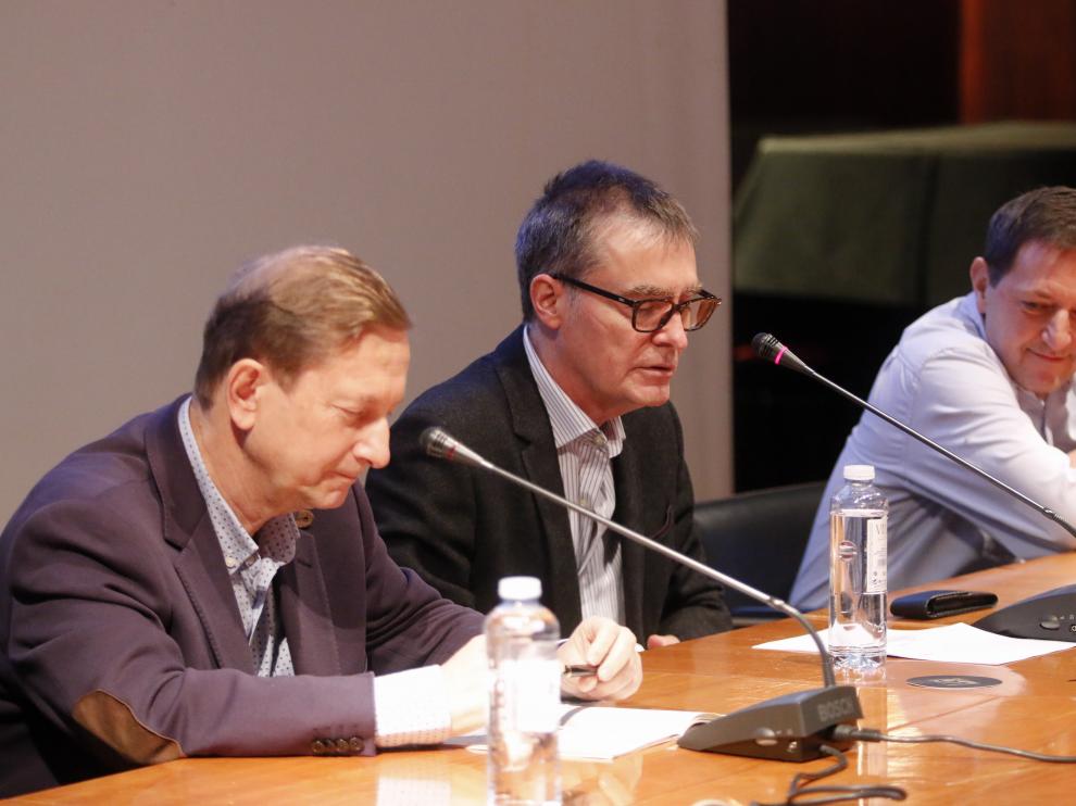 José Luis Melero, Víctor Juan e Ignacio Martínez de Pisón, este jueves en Huesca.