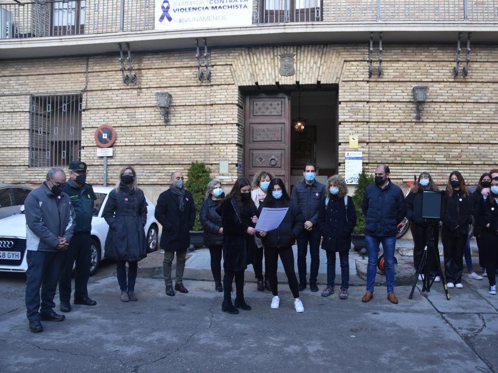 Lectura del manifiesto en Barbastro, donde fue asesinada este año Hassna.