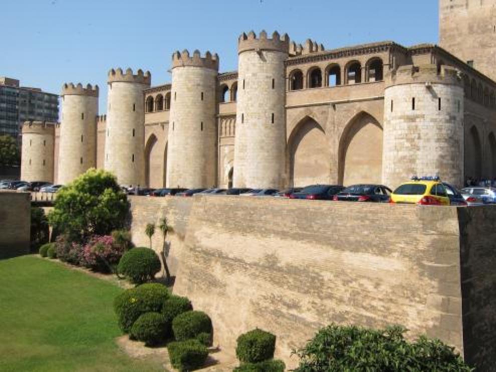 Palacio de la Aljaferia, sede de las Cortes de Aragón.