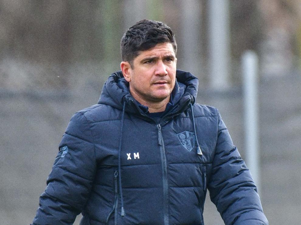 Xisco Muñoz, durante el entrenamiento de este jueves en el Pirámide.