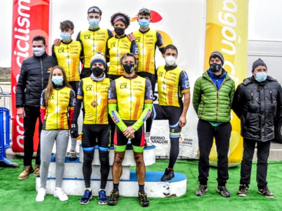 Los altoaragoneses se enfundaron varios de los maillots de campeón de Copa Aragonesa.