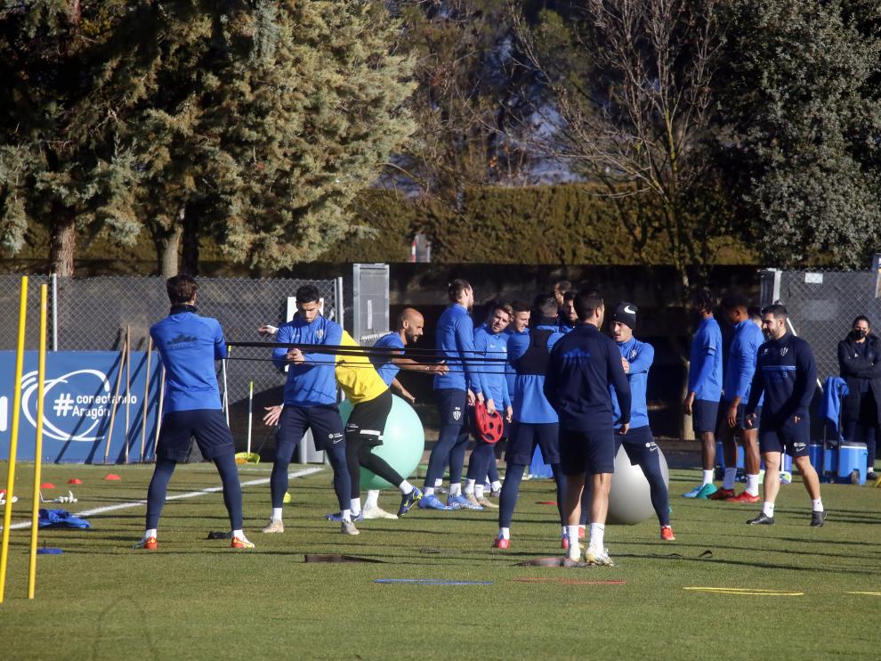 Imagen del entrenamiento del Huesca de este lunes.