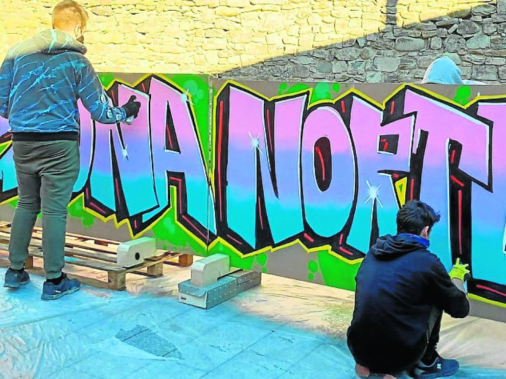 El programa incluyó una sesión de graffiti en directo.