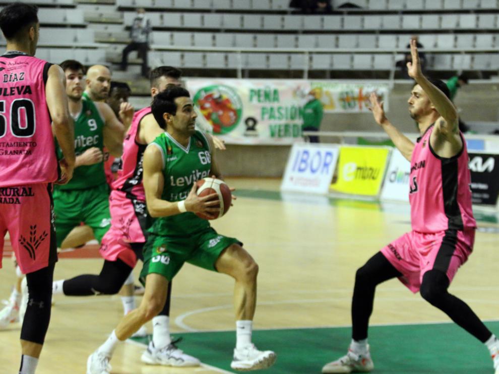 EL base del Levitec Huesca, Ayoze Alonso, fue uno de los jugadores destacados del equipo.