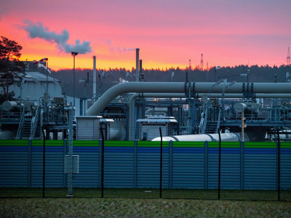 Planta de procesamiento de gas en Rusia. La energía lleva a una subida histórica de la inflación.