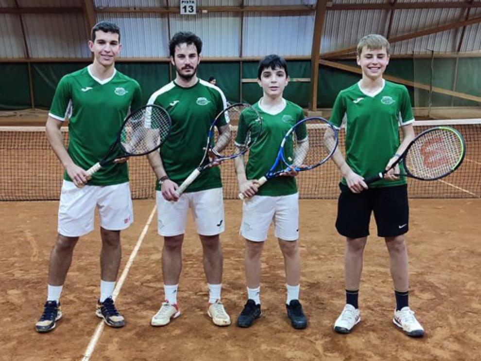 Equipo del CT Osca que perdió en semis de Primera.