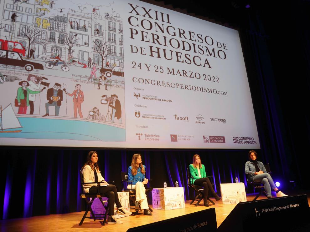 Sara Martín, Andrea Ramos, Almudena Rivera y Pilar Casado, durante la mesa de debate.