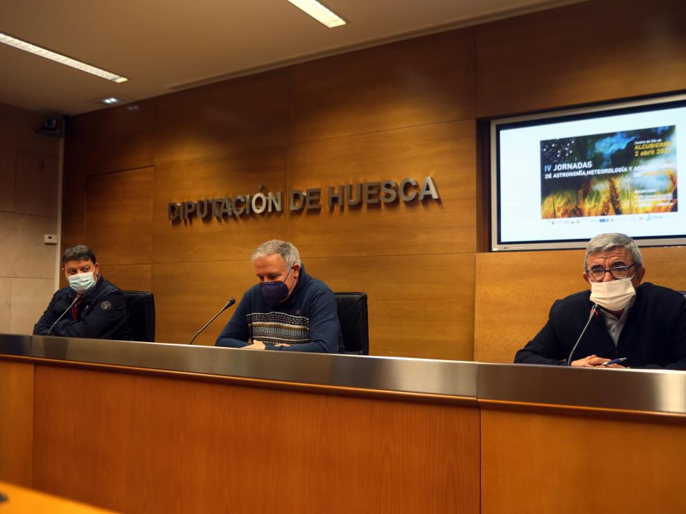 Álvaro Amador, Alberto Solanes y Jesús Fantova, este martes en rueda de prensa.