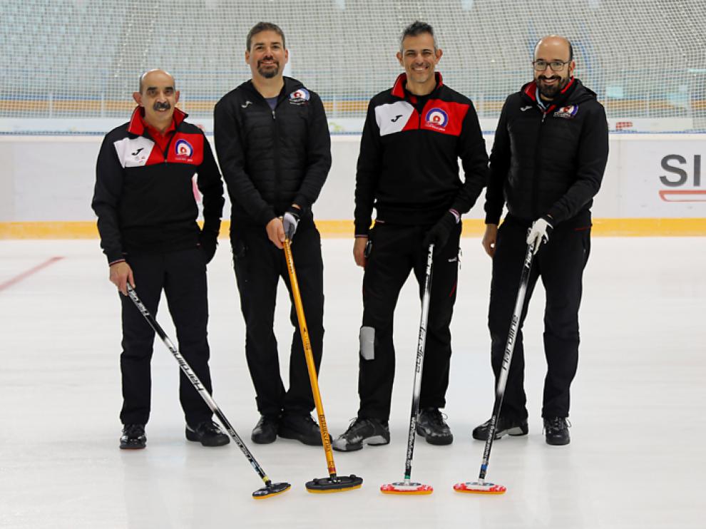 Equipo masculino de curling hielo Jaca