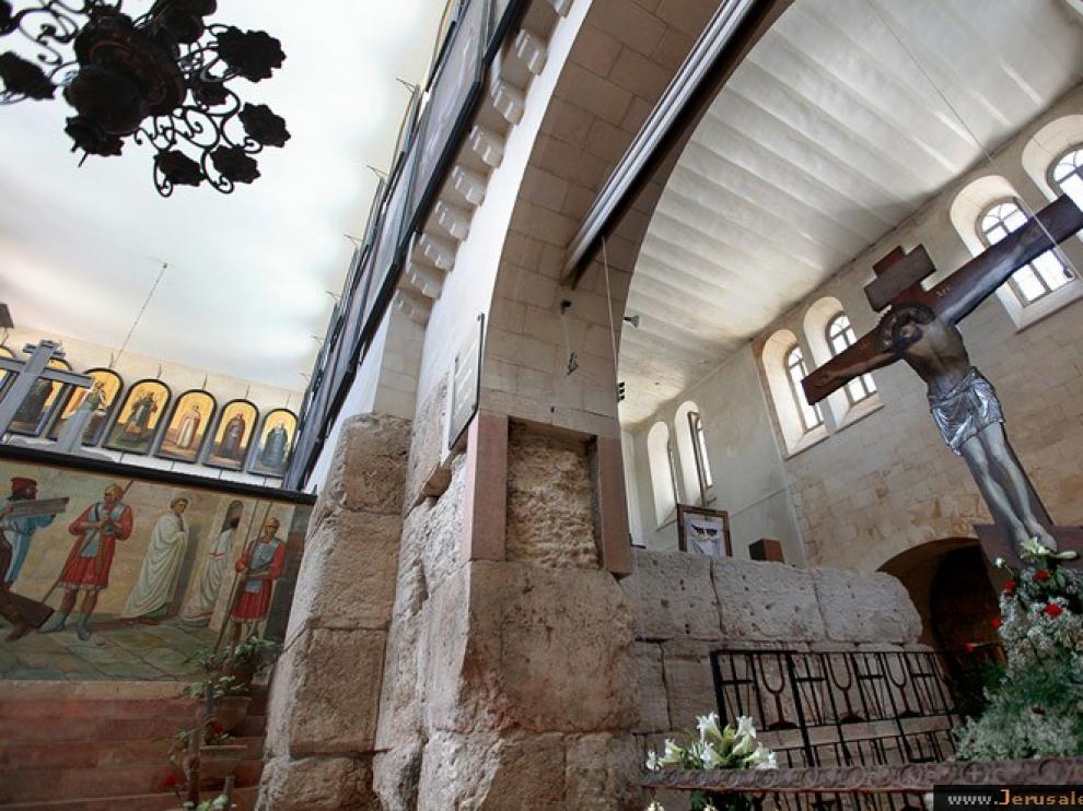 Iglesia Alexander Nevsky en la Ciudad Vieja de Jerusalén