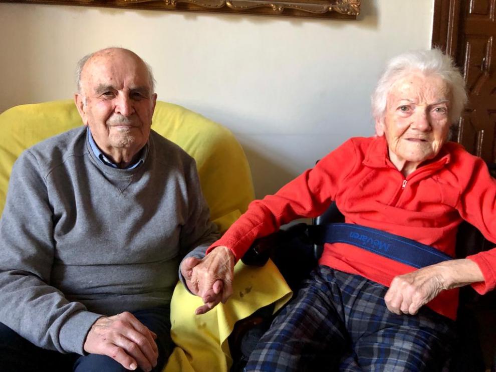 José y Rosalía, que cumplen 65 años de casados este 21 de abril.