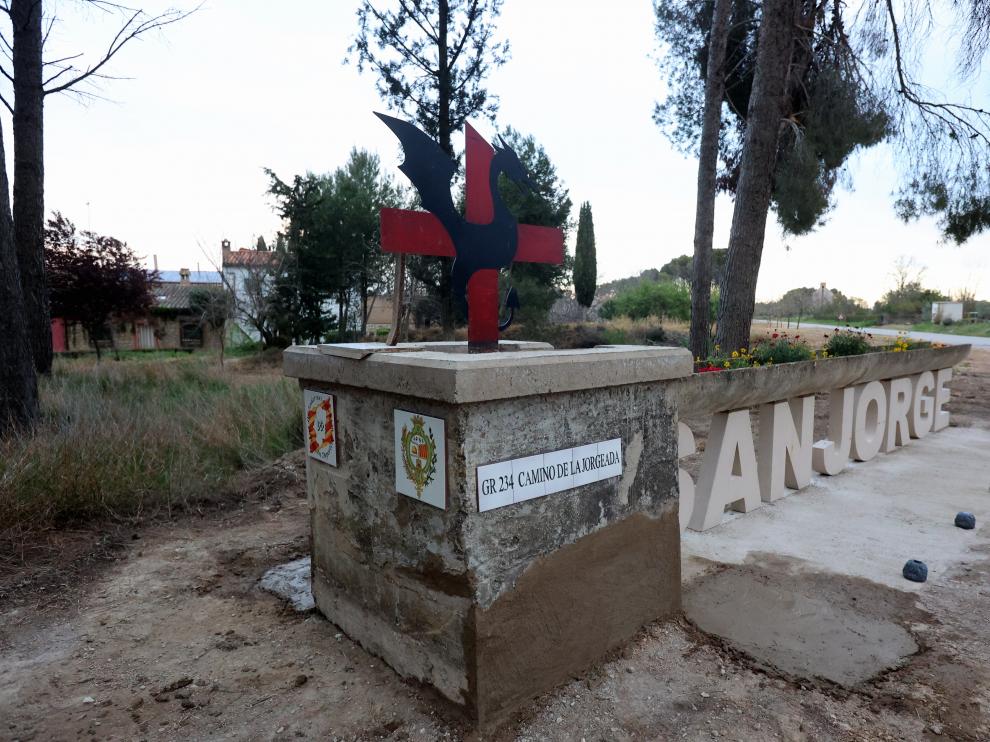 El nuevo monolito de San Jorge.