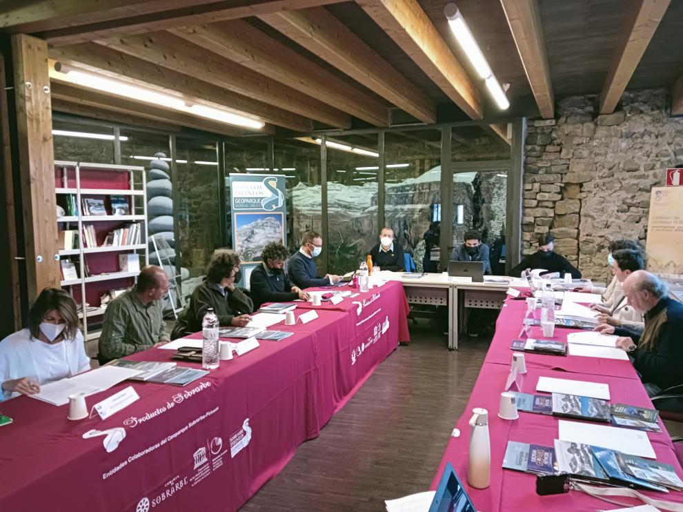 Imagen de la última reunión del Patronato del Geoparque Sobrarbe-Pirineos.