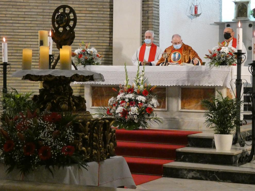 José María Ferrer presidió la Eucaristía con Miguel Ángel Chicharro y Ángel Noguero.