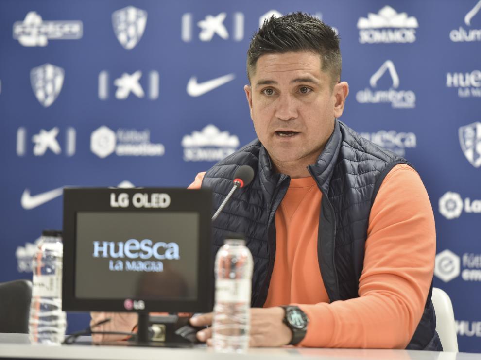 Xisco Muñoz, en la rueda de prensa de este viernes previa al partido con el Sporting.