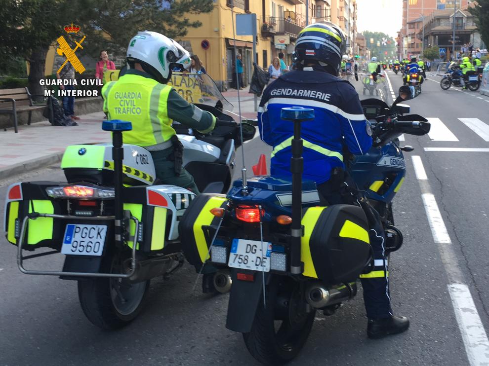 Por parte española, participan sectores de Tráfico de la Guardia Civil de Aragón y Navarra