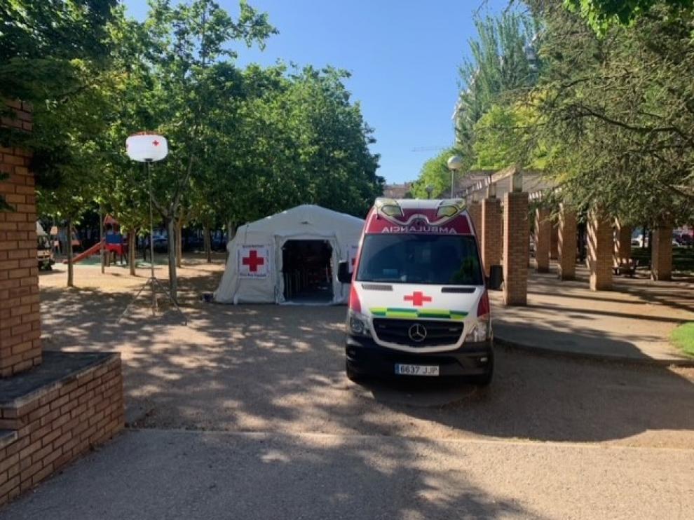 Hospital de campaña instalado por la Cruz Roja.