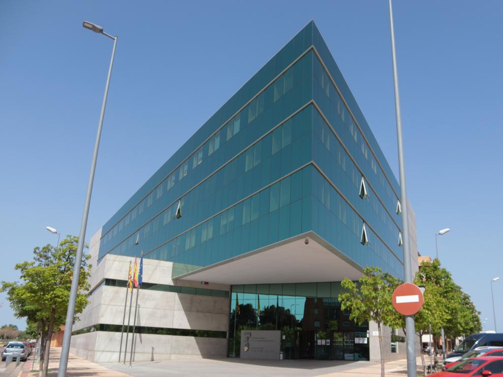 Edificio de la Seguridad Social en Huesca.