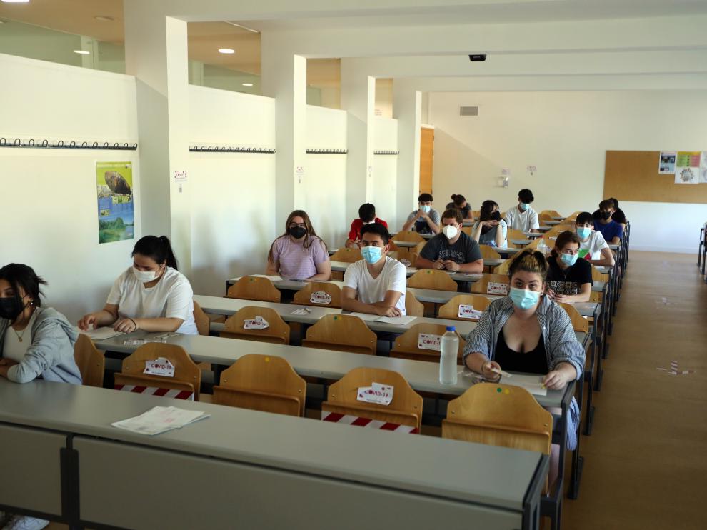 Alumnos durante un examen de la EvAU, el año pasado.