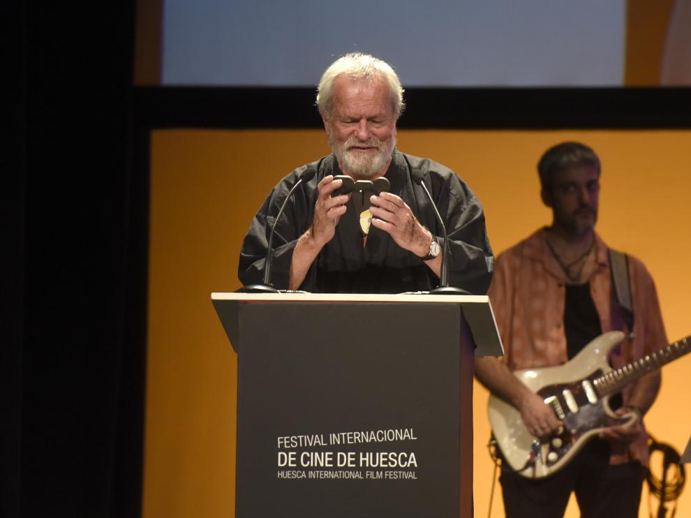 Terry Gilliam, un enamorado del galardón-hormiga diseñado por Isidro Ferrer.