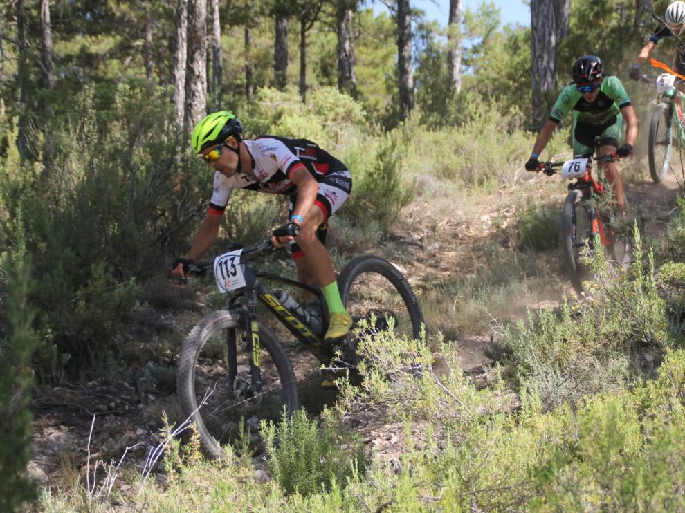 La Brujas Bike de Jabaloyas, de la Copa BTT Cyclon de Aragón, tuvo una buena participación.